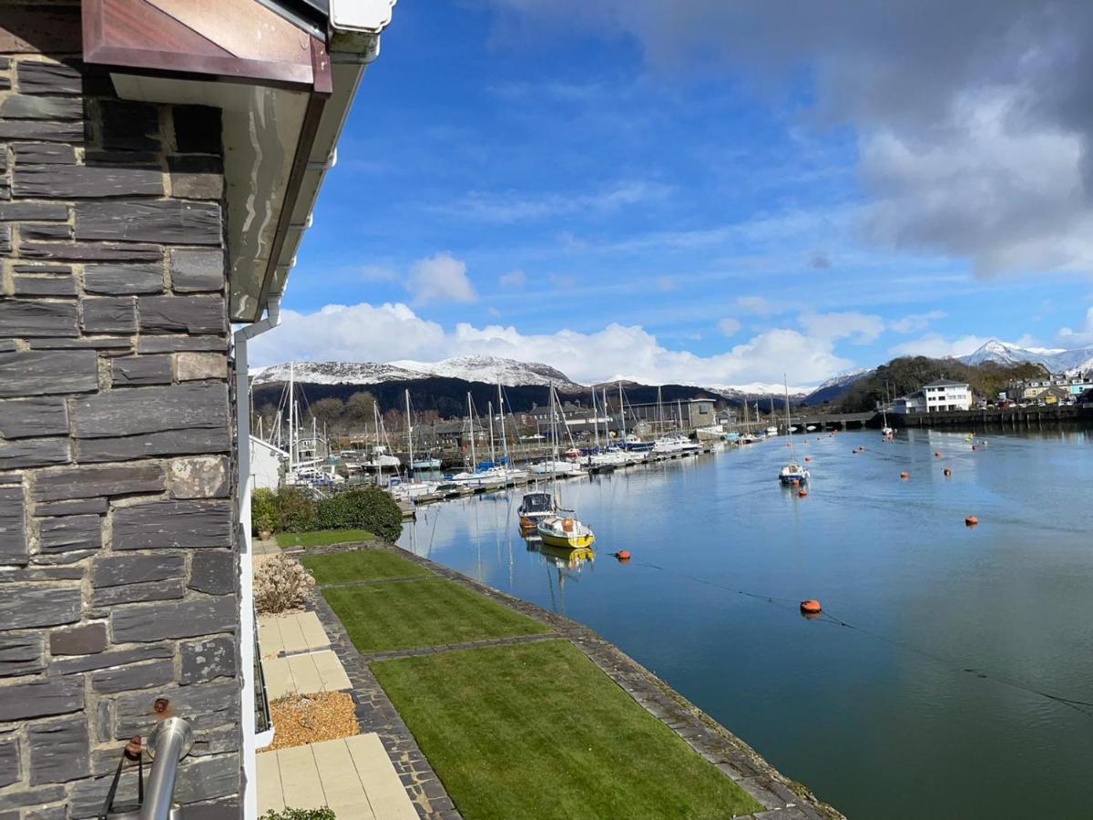 Апартаменты Portmadog, Oakley Wharf Портмадог Экстерьер фото